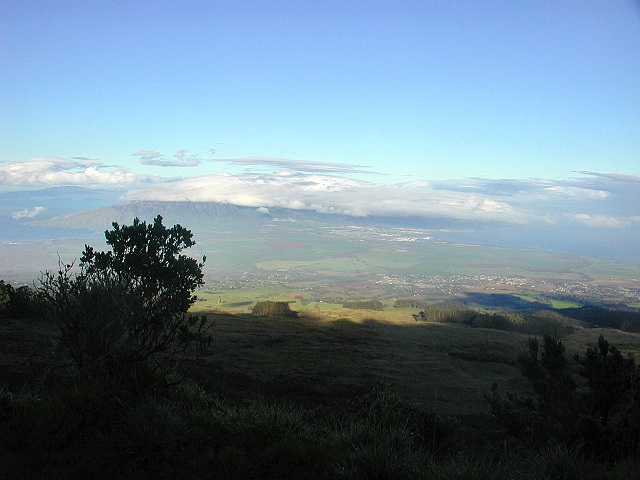 Click to see big picture (640x480 pixels; 90 KB))